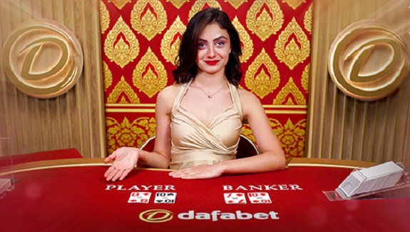 大发娱乐畅玩牌桌游戏，获取高达0.80%返水