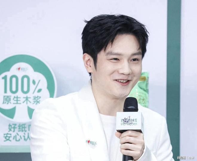 大发体育樊振东发文怒斥偷拍:以爱为名,也不能侵犯隐私